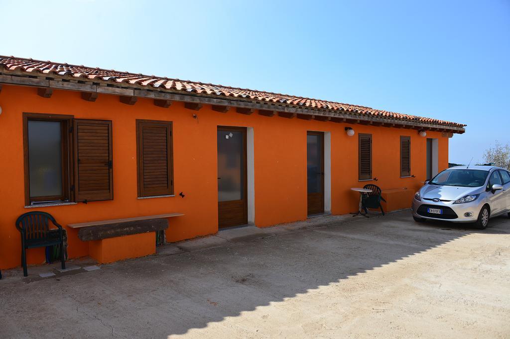 Agriturismo Su Nuratolu Villa Sagama Eksteriør bilde